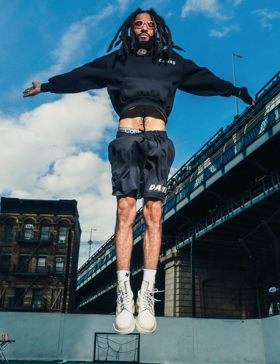 YONDER BASKETBALL SHORTS