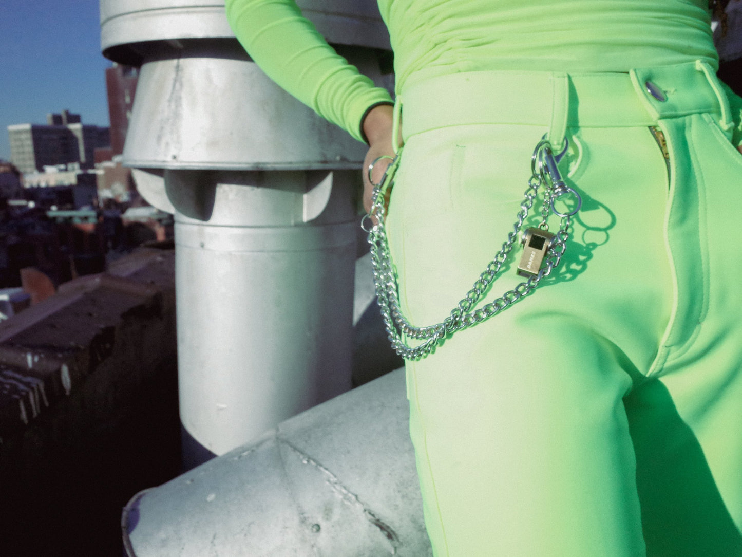 SAFETY WHISTLE KEYCHAIN